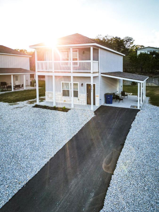 Lakeshore Retreat Canyon Lake Exterior foto